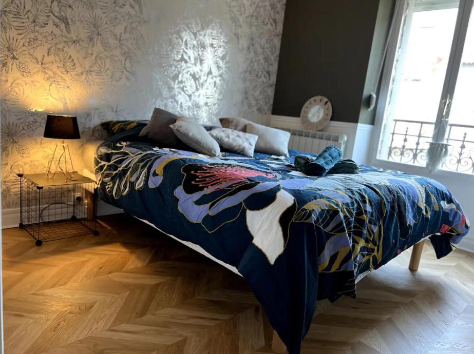 Apartamento Coeur De Reims Logement Entier Exterior foto