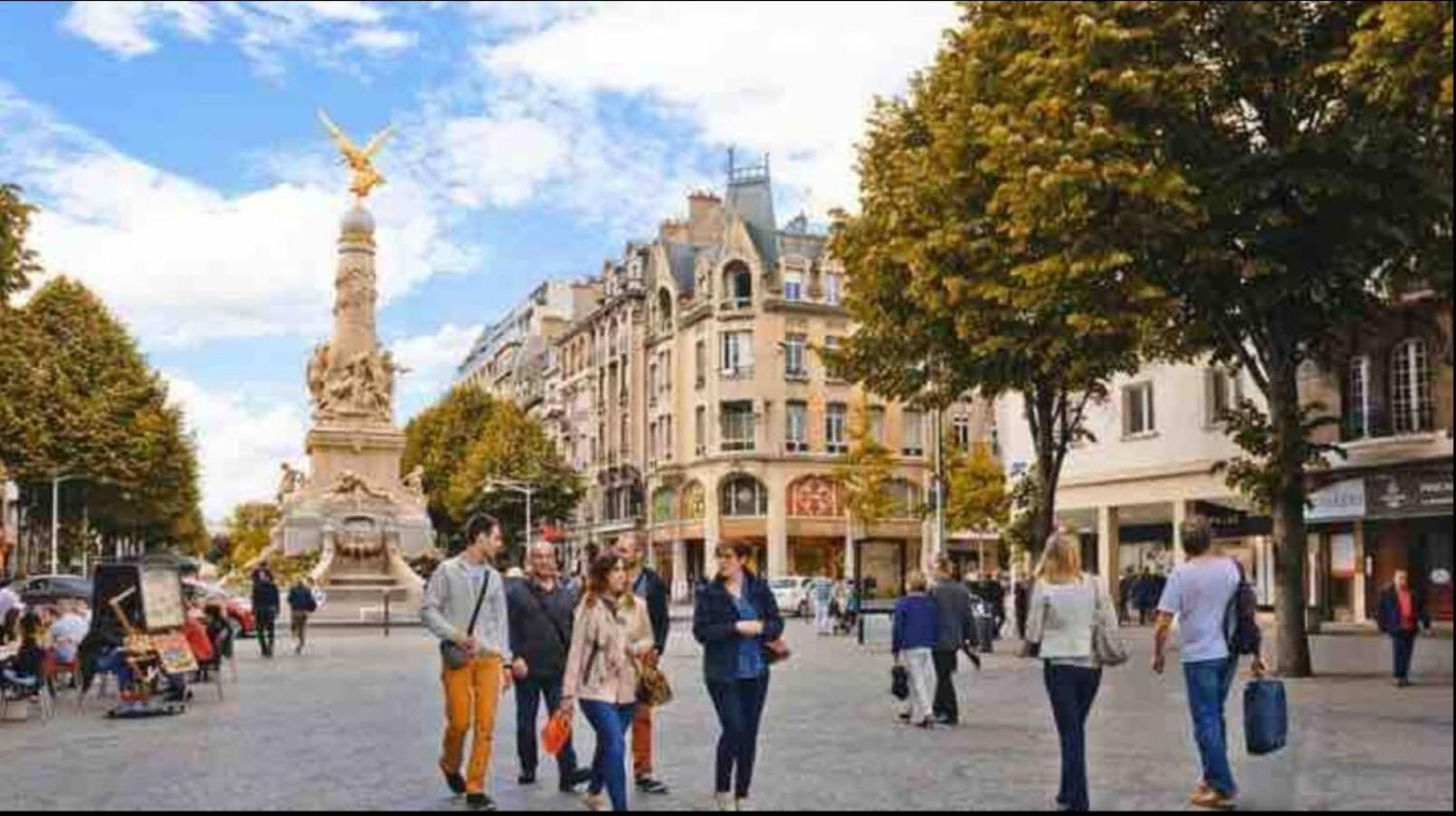 Apartamento Coeur De Reims Logement Entier Exterior foto